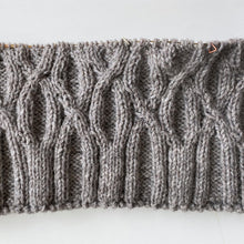 Indlæs billede til gallerivisning Kram Dellevarmer Strikkeopskrift