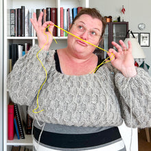 Indlæs billede til gallerivisning Kram Bolero Strikkeopskrift (kladde)