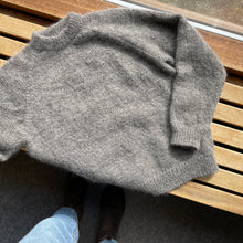 Indlæs billede til gallerivisning Pai Sweater Strikkeopskrift | strikogkaffe