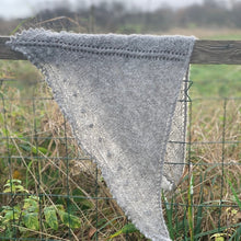 Indlæs billede til gallerivisning Ninas Bandana Strikkeopskrift