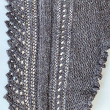 Indlæs billede til gallerivisning MAMAs Sånesjal Strikkeopskrift